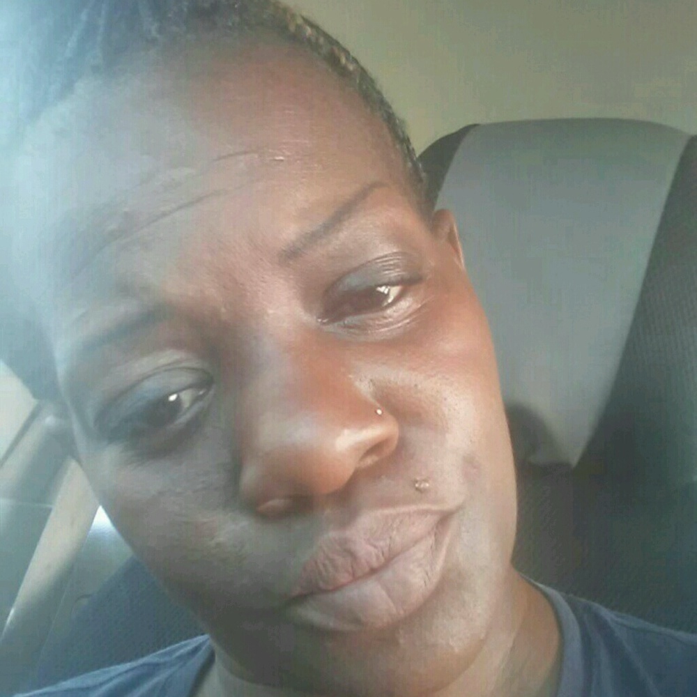 Meet your Posher, Lakisha